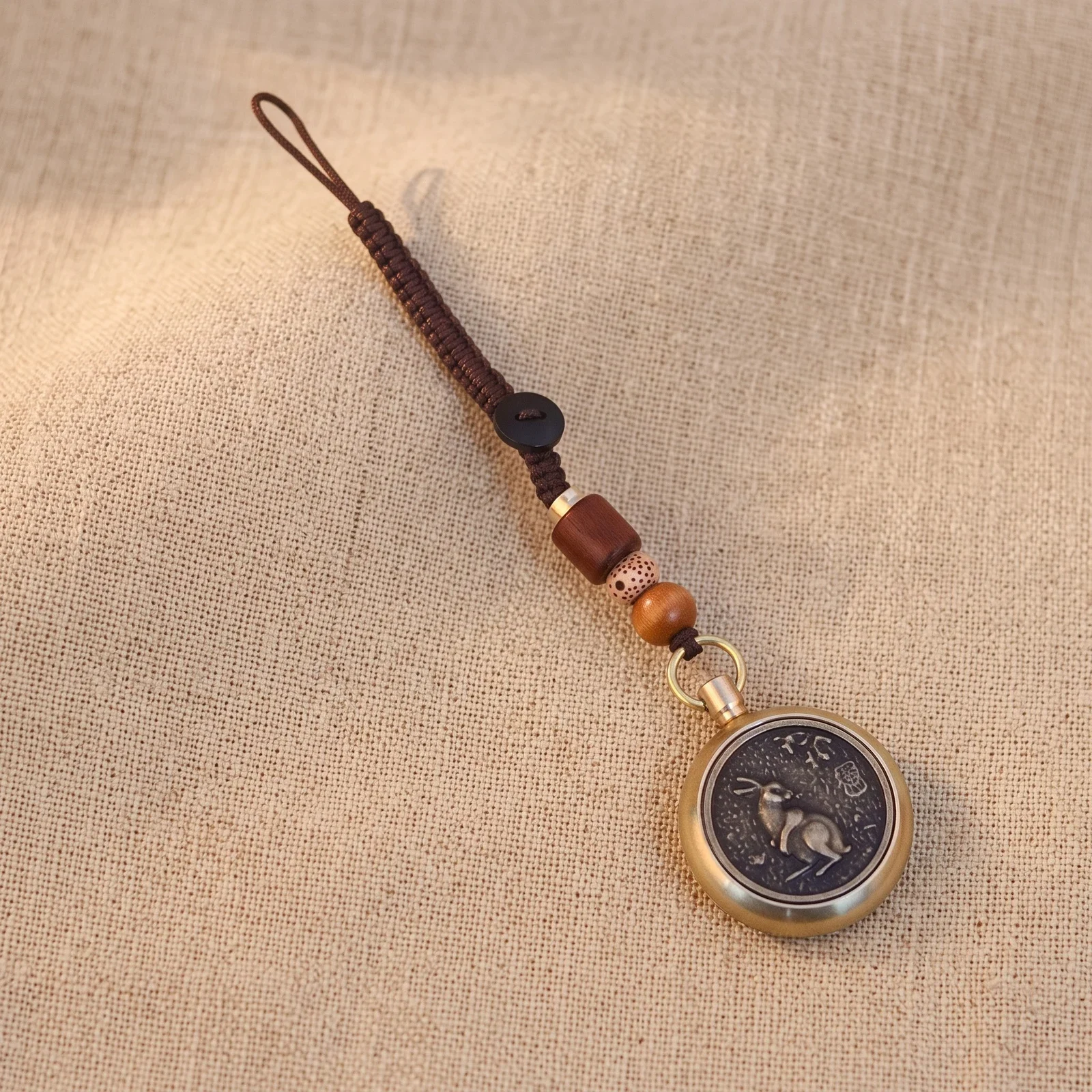 Vintage Spinning Zodiac Brass Keychain — photo 3