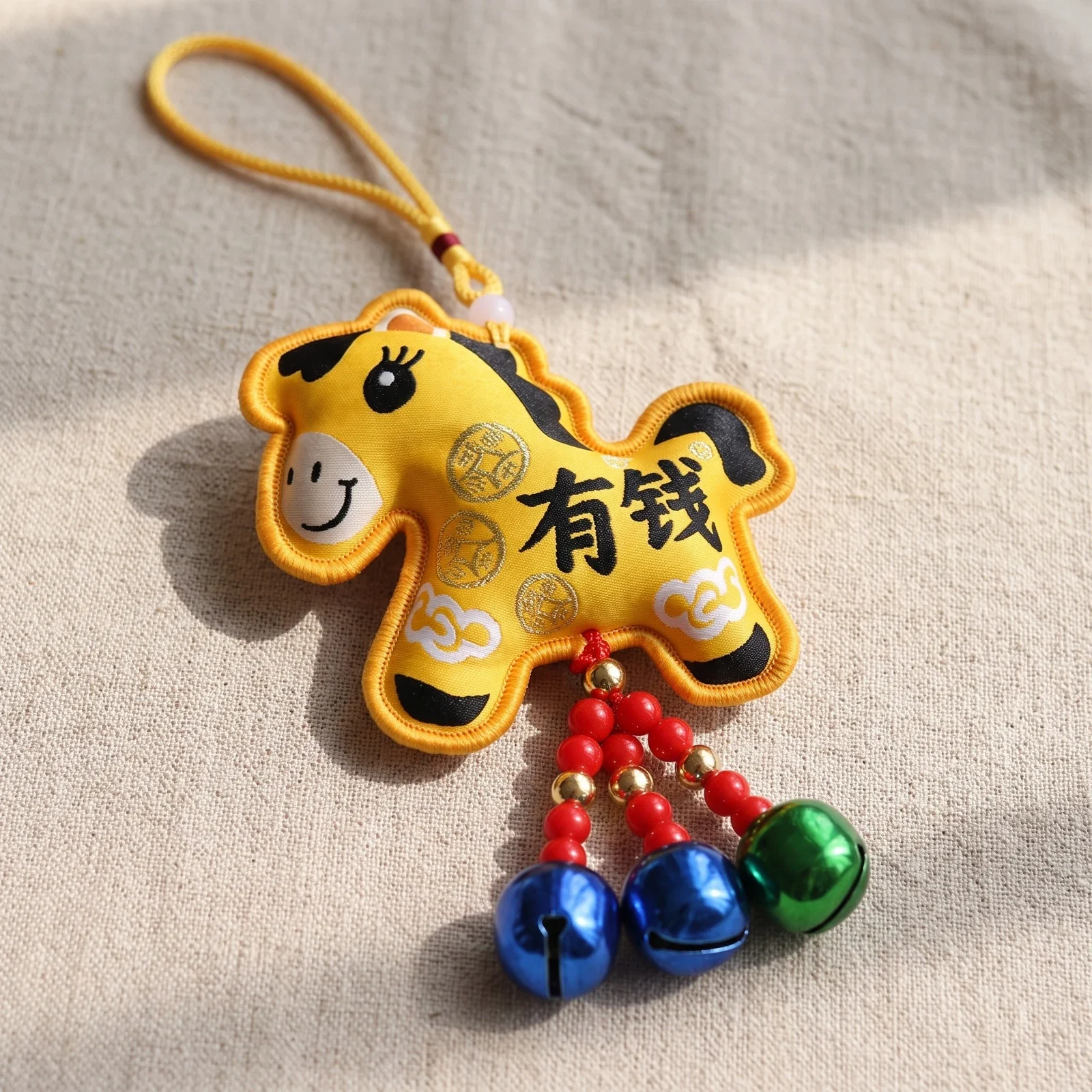 Embroidered Felt Horse Year Hanging Ornament — photo 3